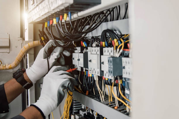 Best Licensed Electrician  in Four Bridges, OH